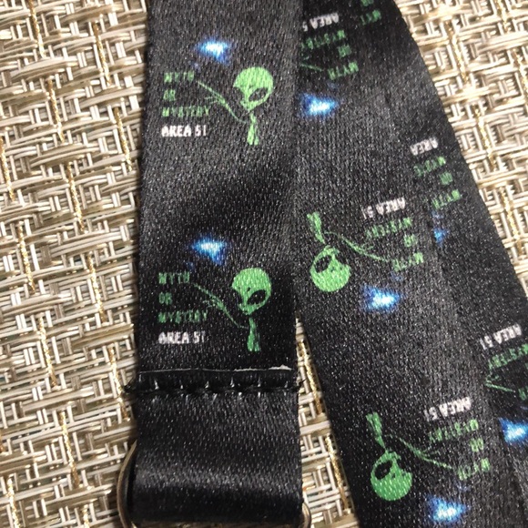 Alien lanyard new - Picture 6 of 9